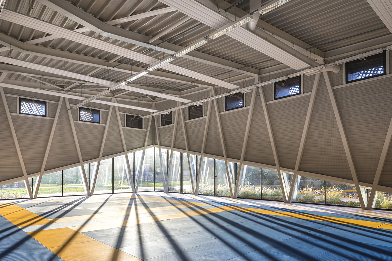 12-Antony-ComplexeMultisportsLaFontaine-Phot (3)